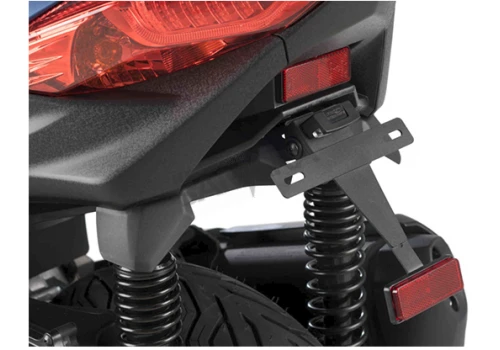 Βάση πινακίδας για YAMAHA X-MAX 300 PUIG